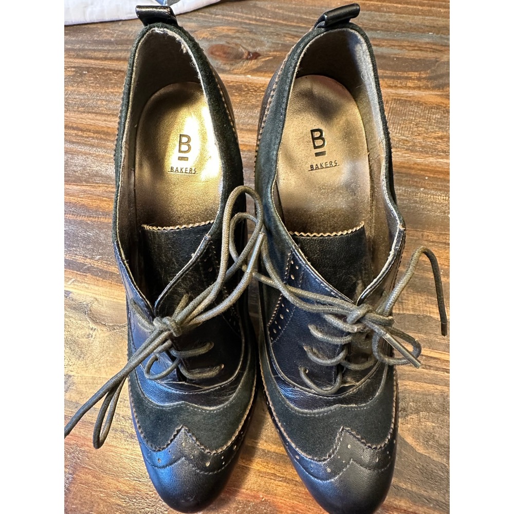 Bakers Rosanne Black Leather Suede Wingtip Lace Up High Heel Booties Women 7.5B - Picture 3 of 13